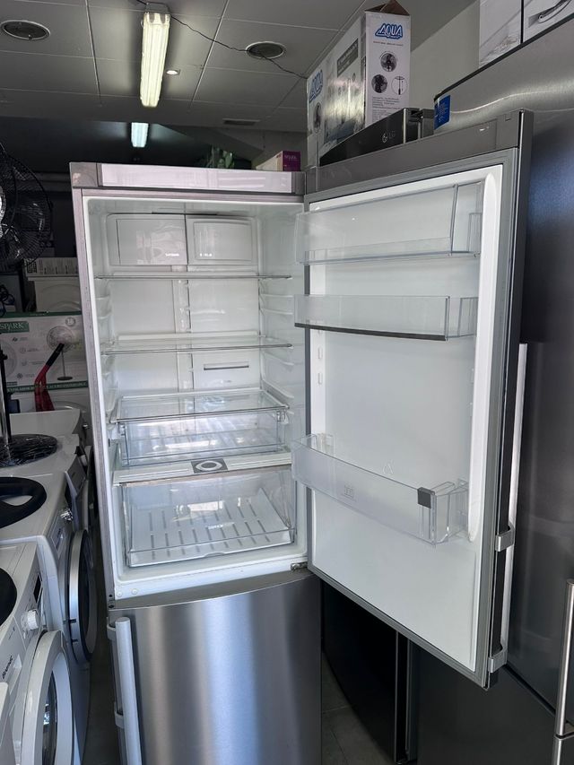 Nevera Combi Electrolux con garantía transporte 