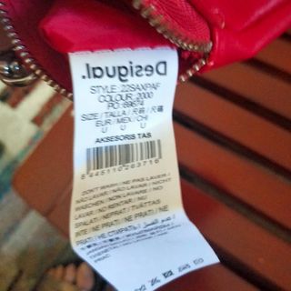 Estuche llavero Desigual rojo