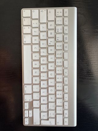 Teclado Inalámbrico Apple Plata