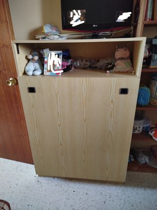 Mueble cama de madera