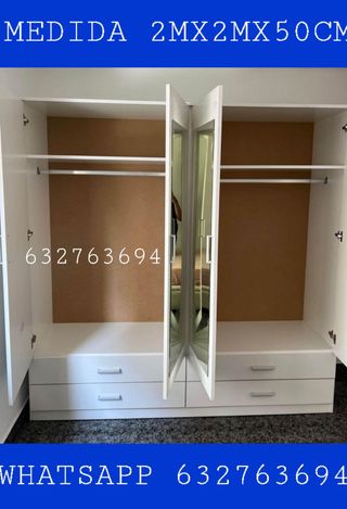 Armario de madera 2x2x0.5m