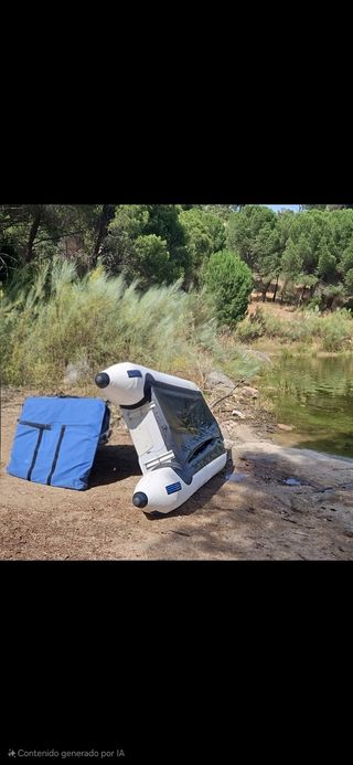 Embarcación Neumática Zodiac con Motor Mercury