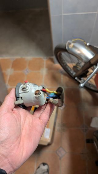 Piña luces Derbi Antorcha