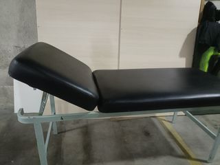 Camillas. Masaje de hierro