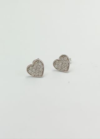 Pendientes de oro blanco de 18kt.