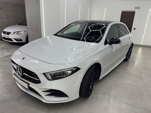 Mercedes-Benz Clase A 220 AMG LINE NIGHT