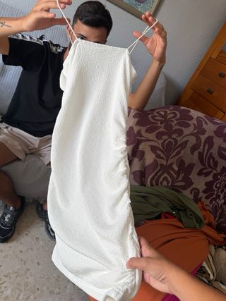 Traje blanco de tirantes