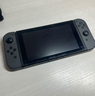 Nintendo Switch + Juegos y Accesorios