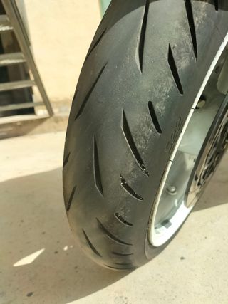 Suzuki GSX-R 750 20th Aniversario – ÚNICA firmada