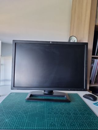 Monitor 21 pulgadas LED FHD ZR2240W