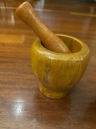 Coppia mortai con pestelli in legno due misure