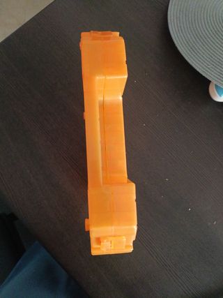 Caja Bakugan Naranja Vacía