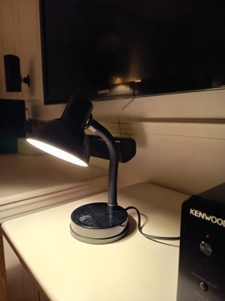 Flexo de escritorio negro