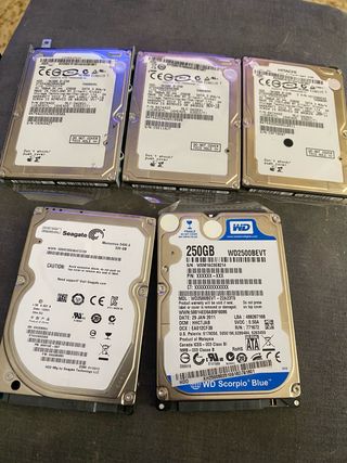 Lotto 5 dischi rigidi 2.5 Seagate, Hitachi, WD