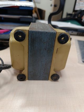 Transformador 125V a 220V