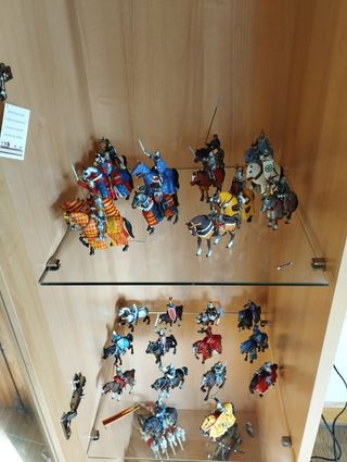 Colección Caballeros de Plomo con Vitrina