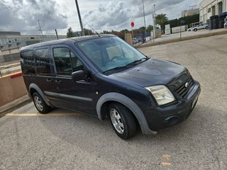 Ford Grand Tourneo Connec 2009