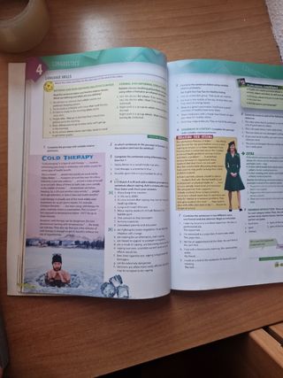 BURLINGTON SKILLS FOR 2 BACH STUDENT'S BOOK