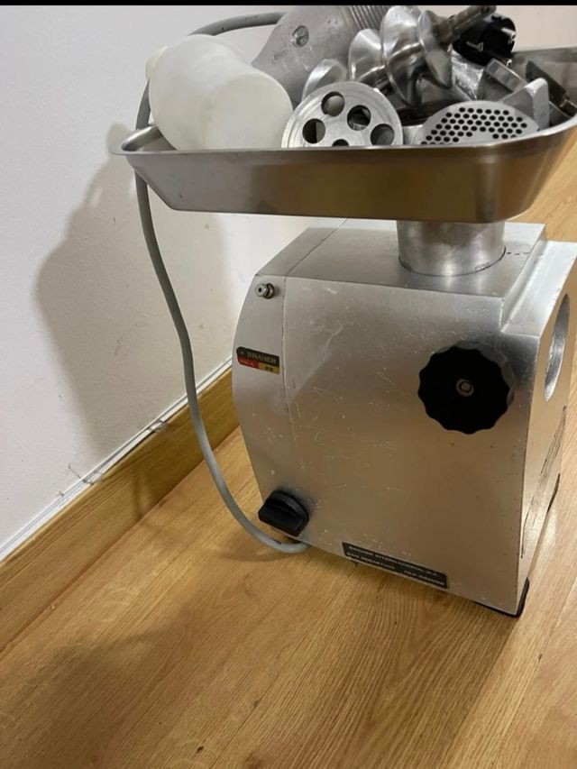 Picadora de carne BRAHER