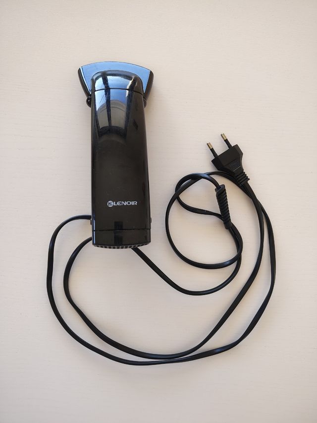 Phone da viaggio LENOIR nero