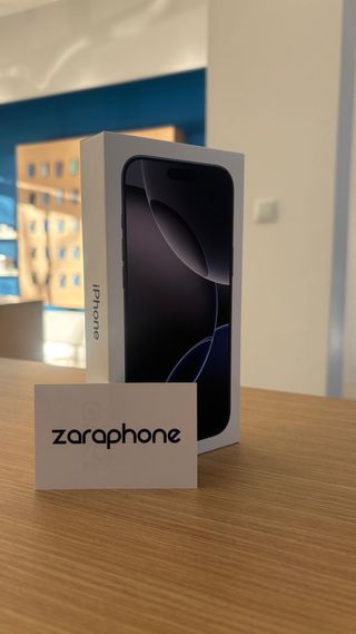 iPhone 16 Pro Max 256Gb Titanio Negro