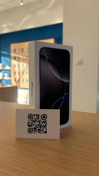 iPhone 16 Pro Max 256Gb Titanio Negro