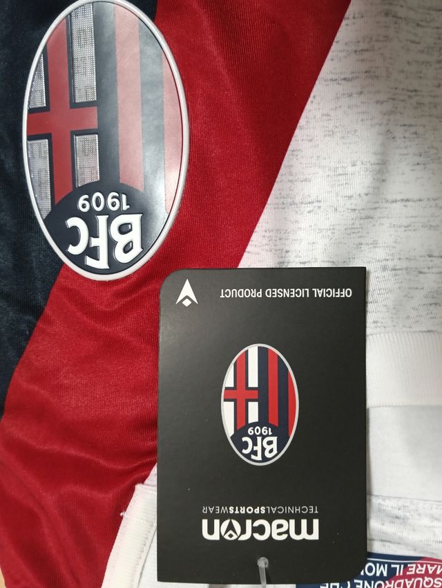 Camiseta Bolonia Macron