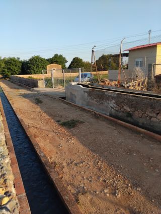 Casa campo con terreno a precio de piso