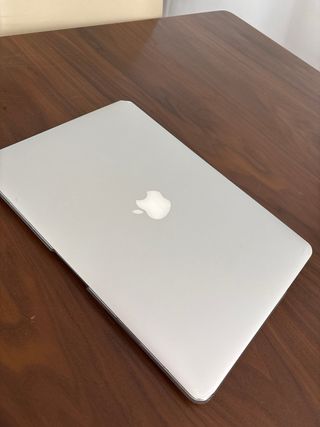 MacBook 2017, 13.3-inch, 256 Color Plata