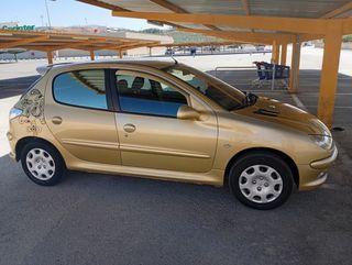 Peugeot 206 2003