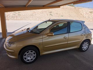 Peugeot 206 2003
