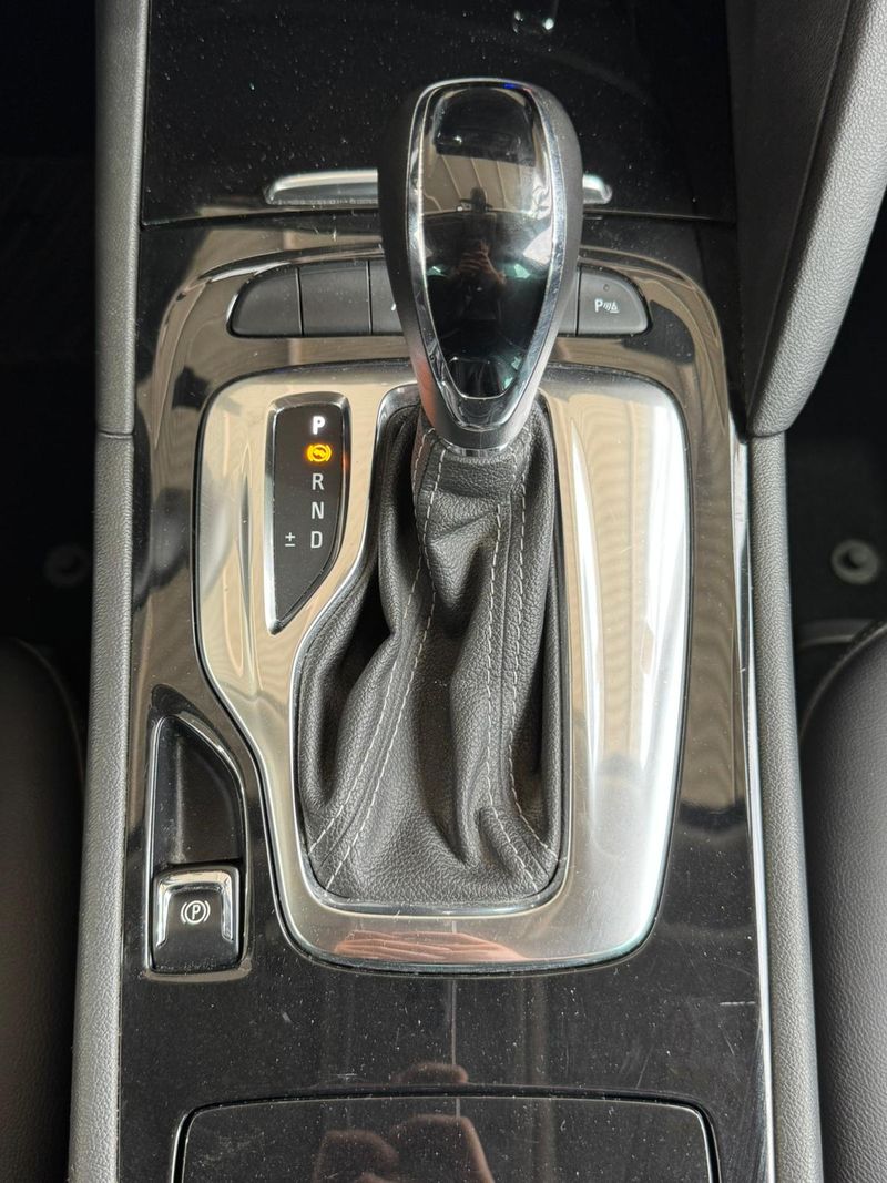 Opel Insignia 2020, foto 16