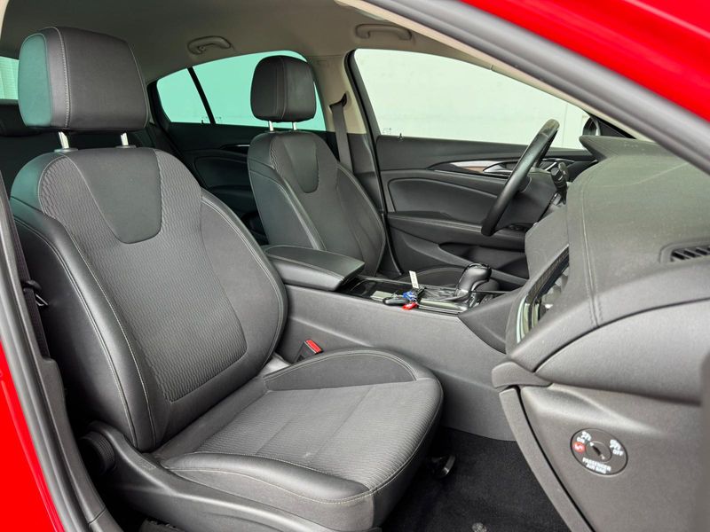 Opel Insignia 2020, foto 17