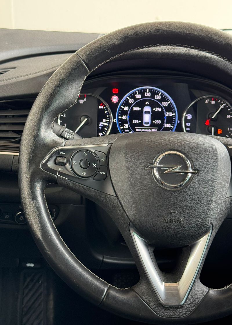 Opel Insignia 2020, foto 21