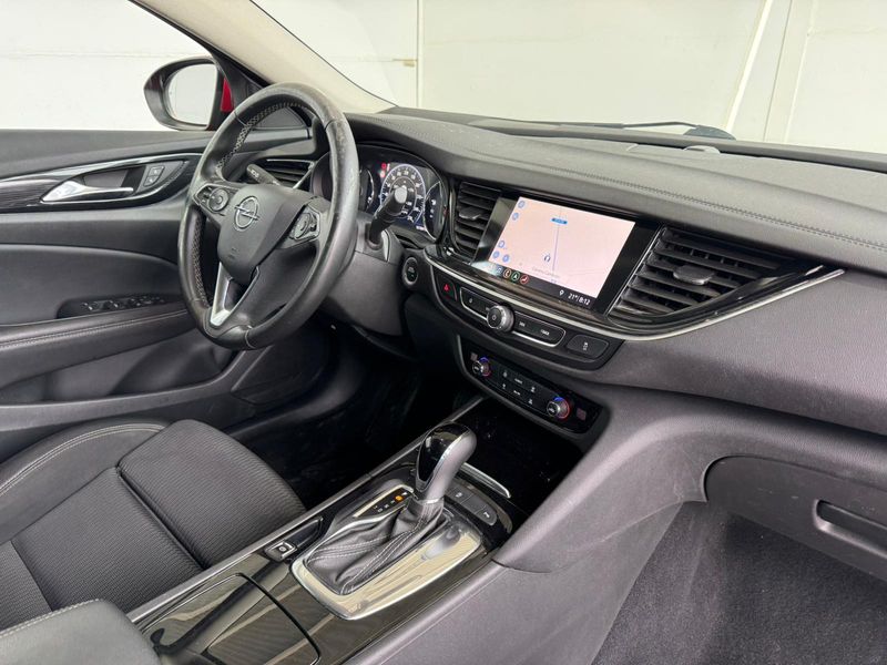Opel Insignia 2020, foto 34
