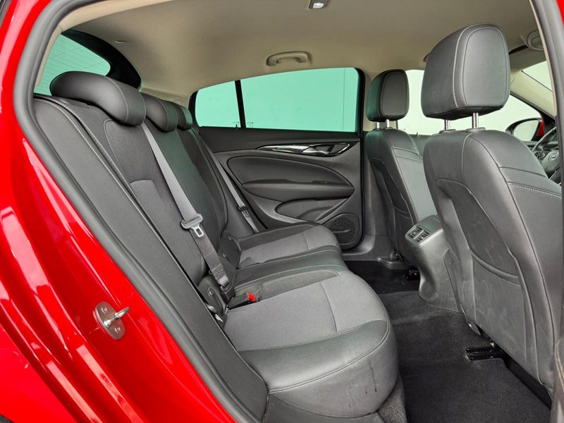 Opel Insignia 2020, foto 35