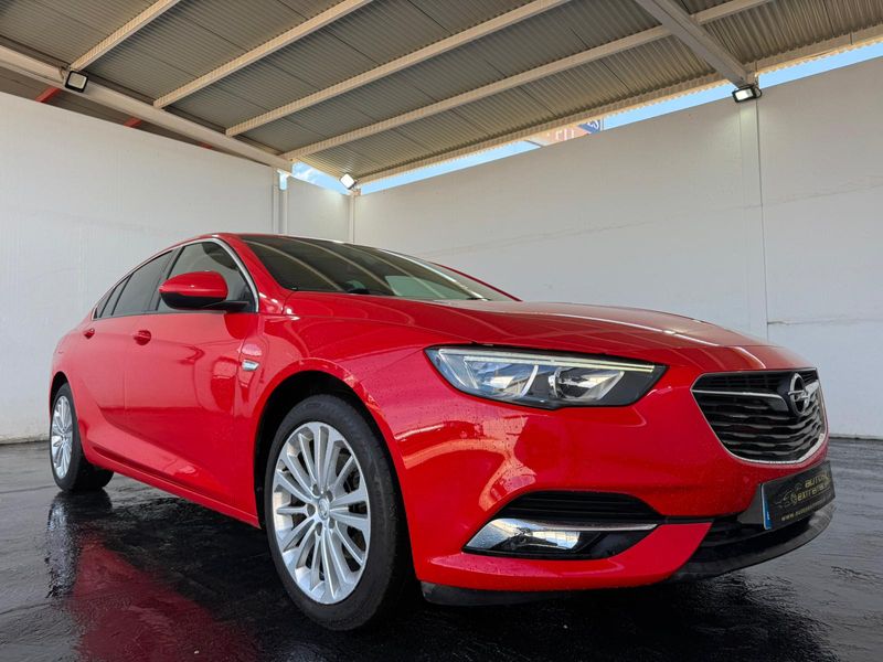 Opel Insignia 2020, foto 39
