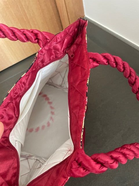 Borsetta floreale Thailandese con fiocco