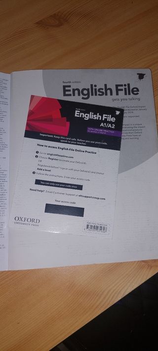 ENGLISH FILE A1/A2