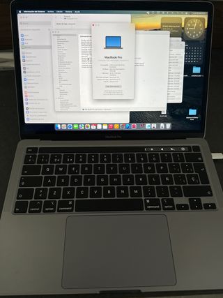 MacBook Pro 13” 2020 - 16 GB RAM - 512 SSD