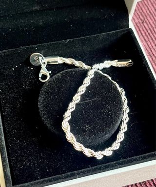 Pulsera plata estilo cadena