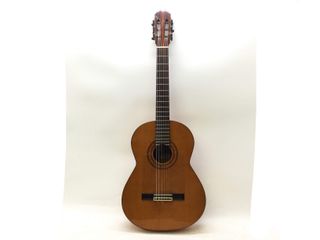 guitarra clasica admira dolores