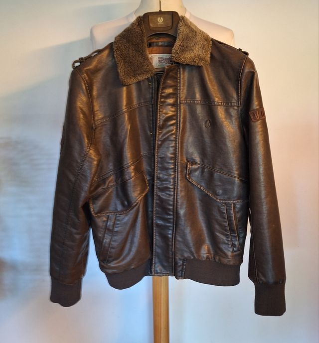 Cazadora Bomber Volcom Marrón