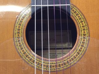 guitarra clasica taurus 1973