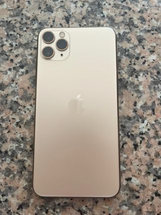 iPhone 11 Pro Max in oro