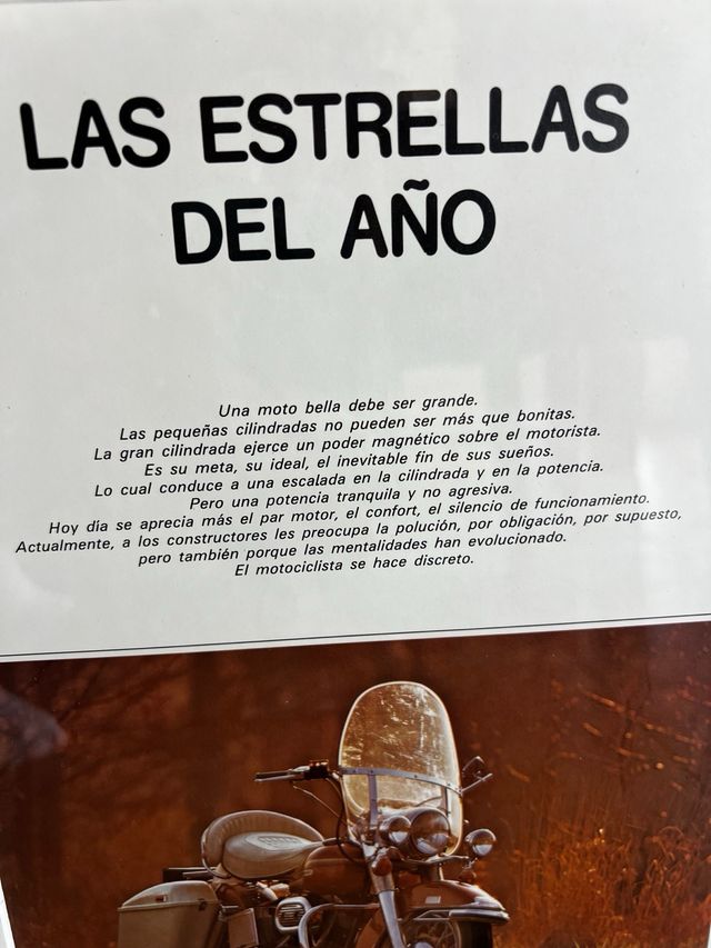 Cuadro publicidad moto