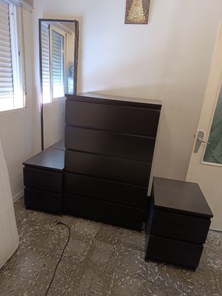 Cajonera, Mesitas de noche y espejo