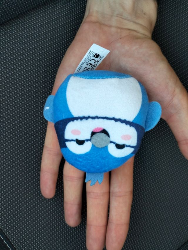 Peluche squishmallows  piccolo uccello blu