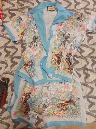 Conjunto Gucci Estampado Tigres y Flores