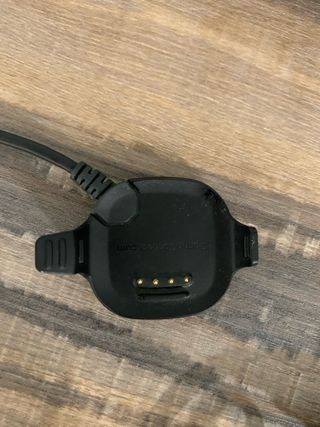 Cinturón Pulsómetro y cargador de reloj garmin.